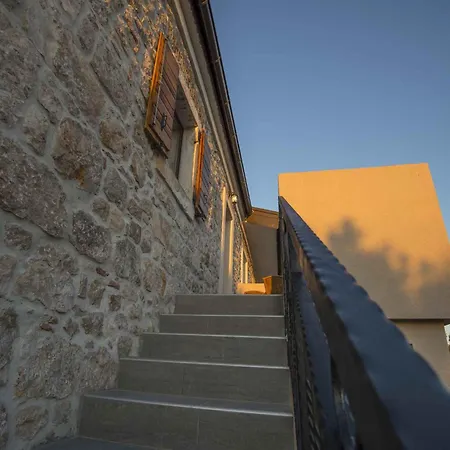In Starigrad-paklenica 6867 아파트 스타리그라드 파클레니차